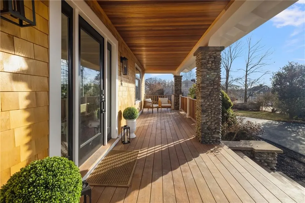 14 Kay Boulevard Middletown RI 02842