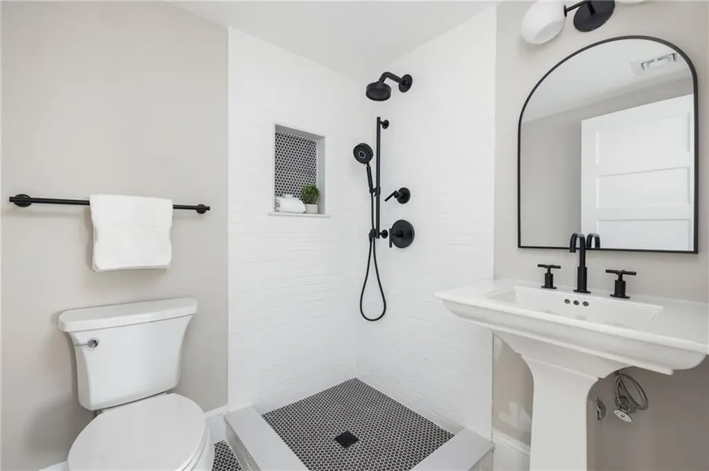 14 Kay Boulevard Middletown RI 02842