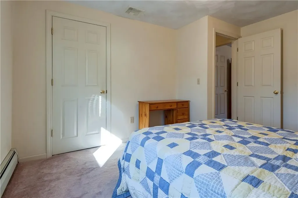 88 Greene Street East Greenwich RI 02818