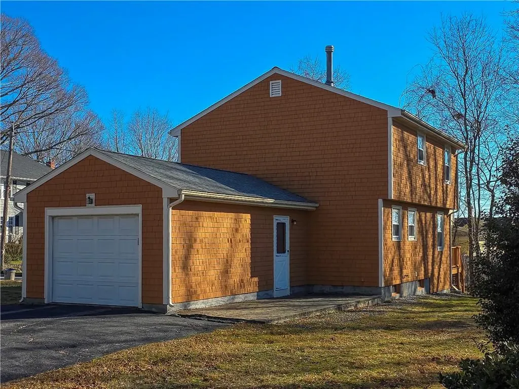 88 Greene Street East Greenwich RI 02818