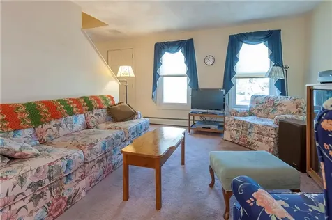 88 Greene Street East Greenwich RI 02818