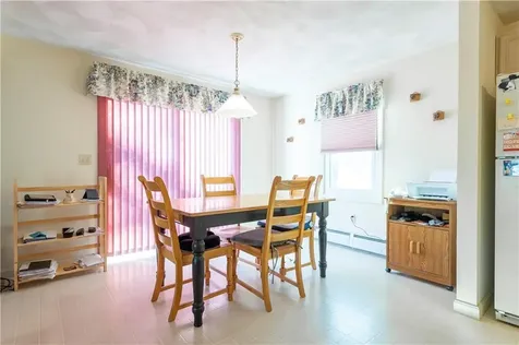 88 Greene Street East Greenwich RI 02818