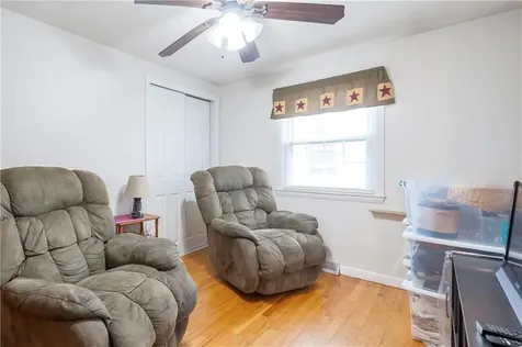 80 Oakland Avenue Pawtucket RI 02861