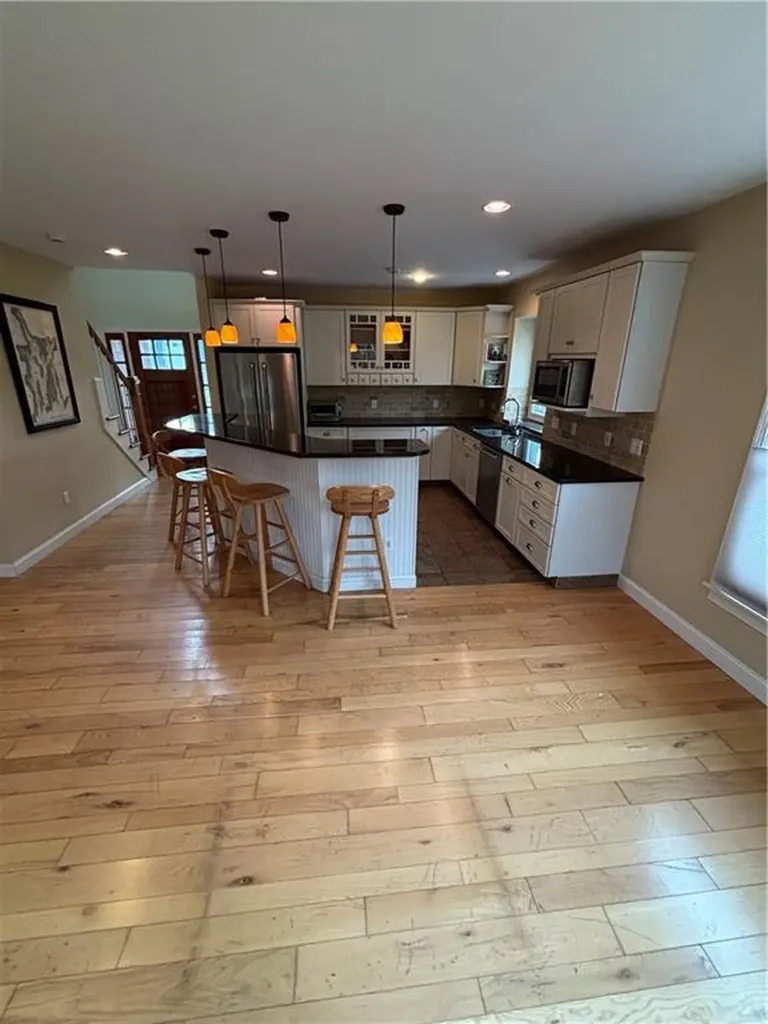 44 Mast Street Jamestown RI 02835