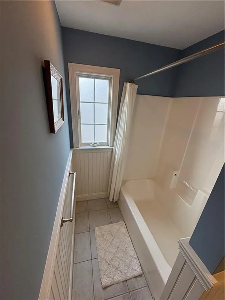 44 Mast Street Jamestown RI 02835