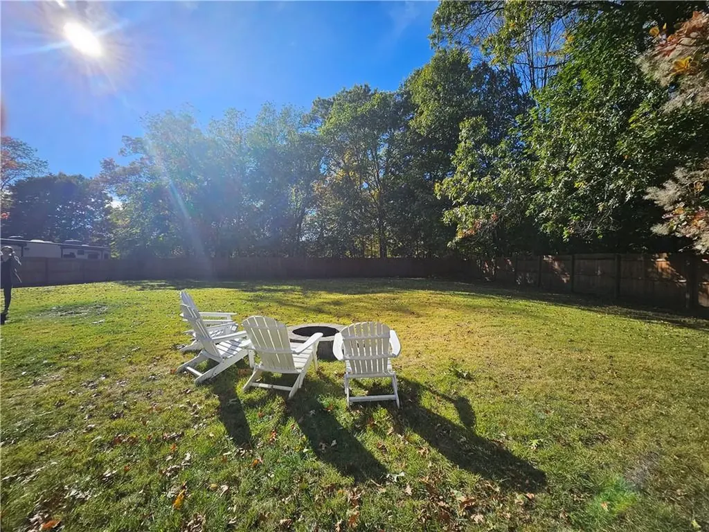 229 Louise Street Woonsocket RI 02895