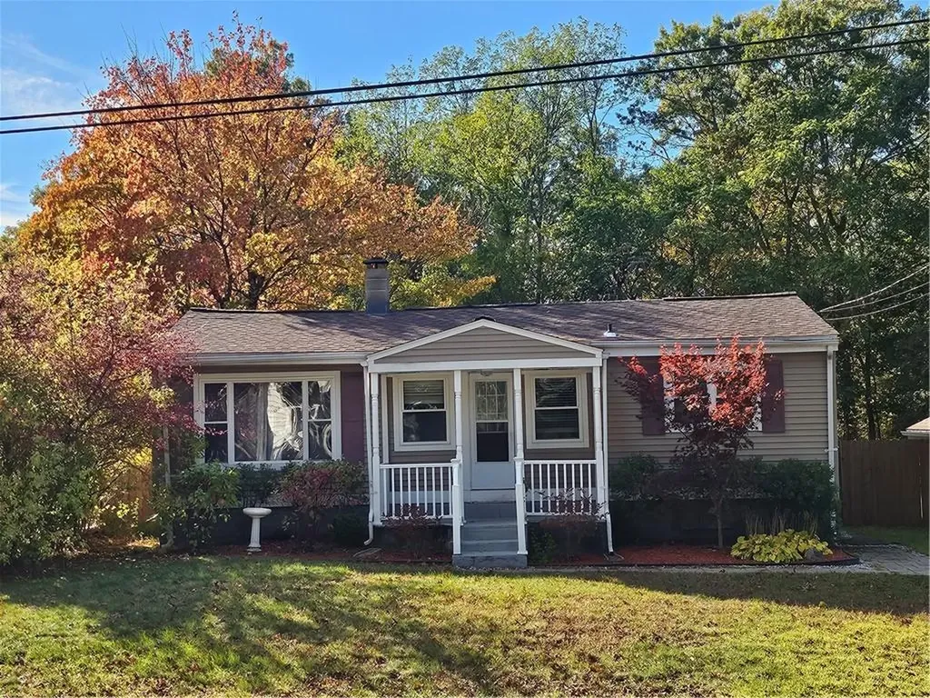 229 Louise Street Woonsocket RI 02895