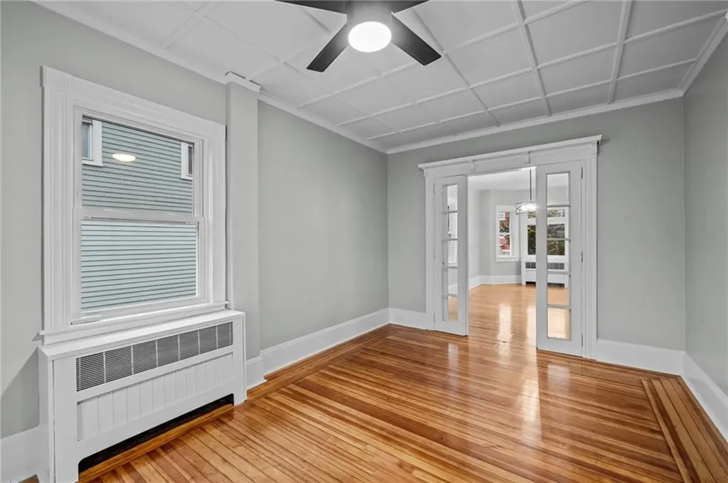 11 Bayview Avenue Newport RI 02840