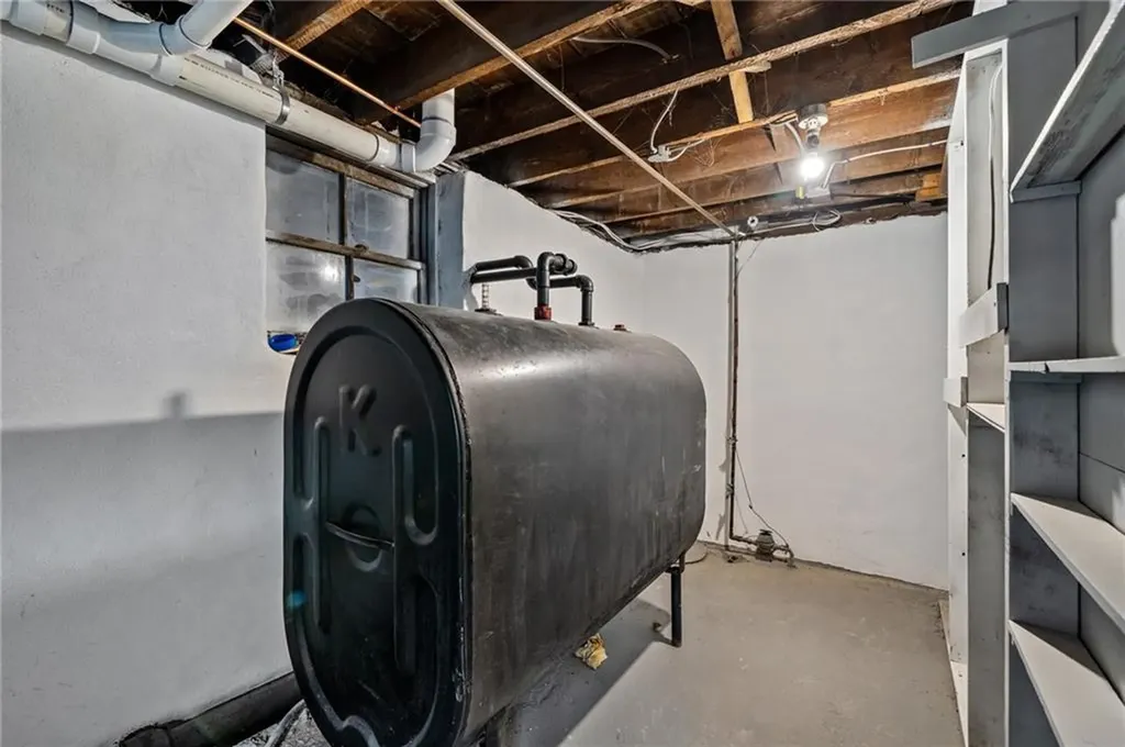 11 Bayview Avenue Newport RI 02840