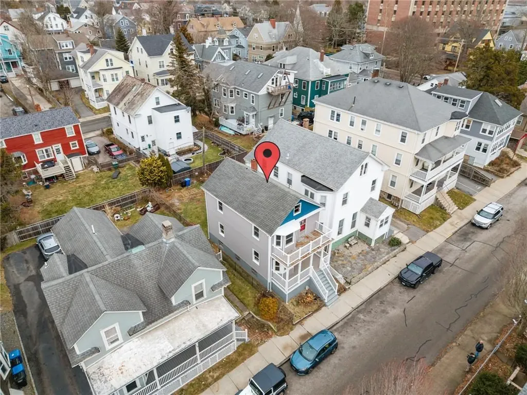 11 Bayview Avenue Newport RI 02840