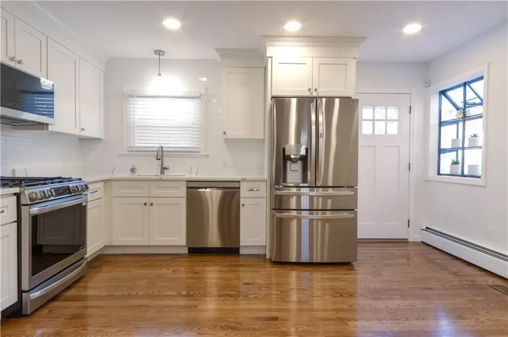 11 West Blue Ridge Road Cranston RI 02920