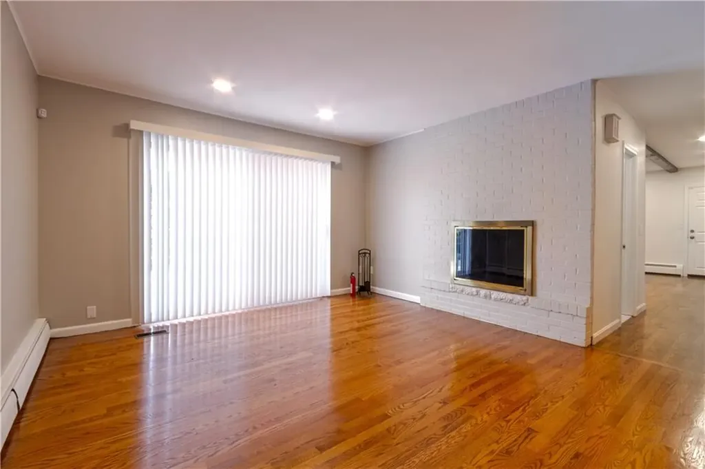 11 West Blue Ridge Road Cranston RI 02920