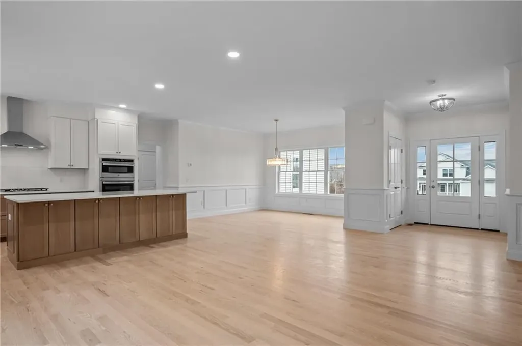 5 Justin Court Johnston RI 02919