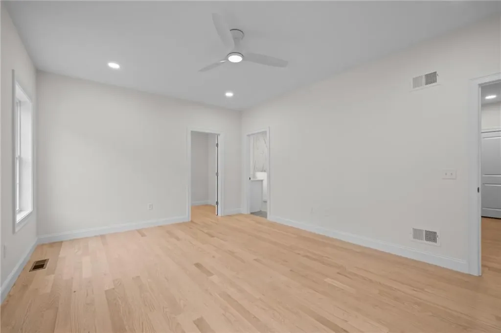 5 Justin Court Johnston RI 02919