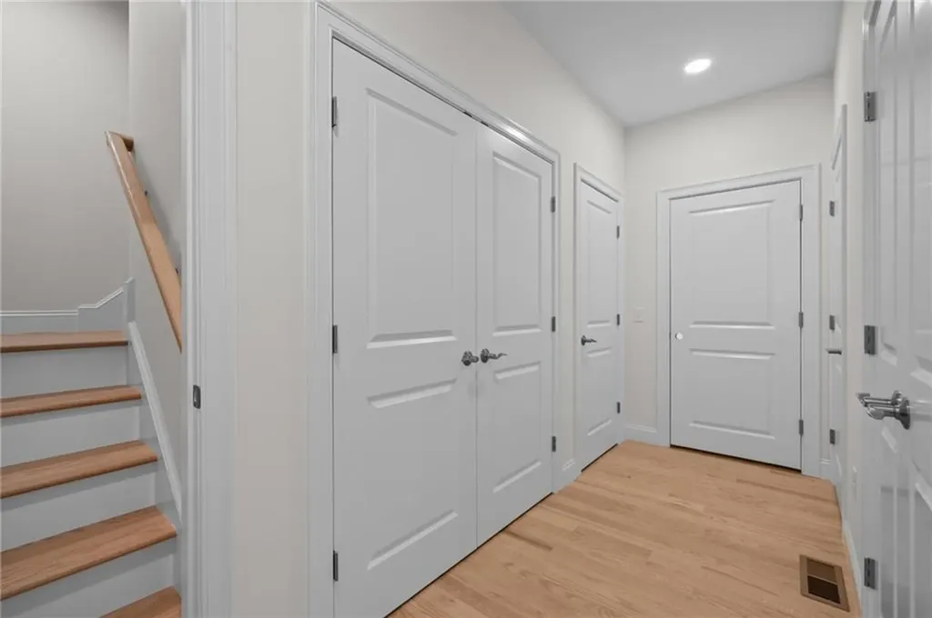 5 Justin Court Johnston RI 02919