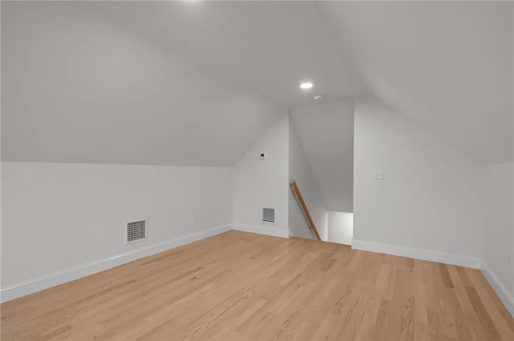 5 Justin Court Johnston RI 02919