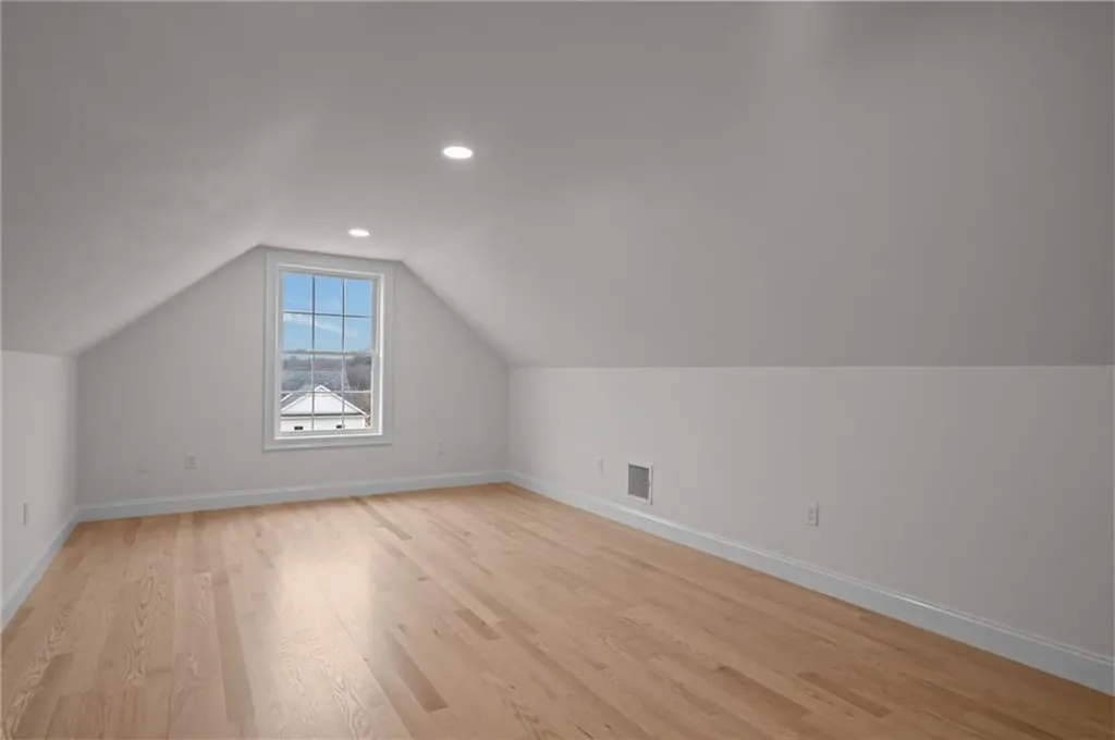 5 Justin Court Johnston RI 02919