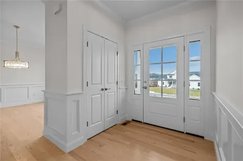 5 Justin Court Johnston RI 02919