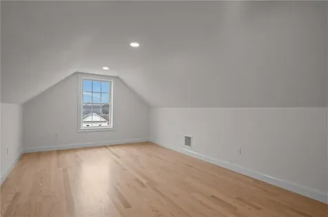 5 Justin Court Johnston RI 02919