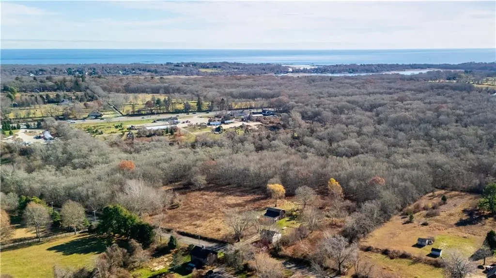 176 Saugatucket Road South Kingstown RI 02879