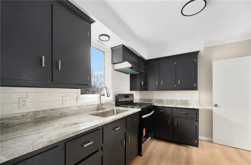 5 Borden Street Pawtucket RI 02861