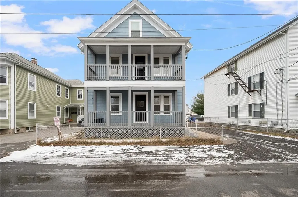 5 Borden Street Pawtucket RI 02861