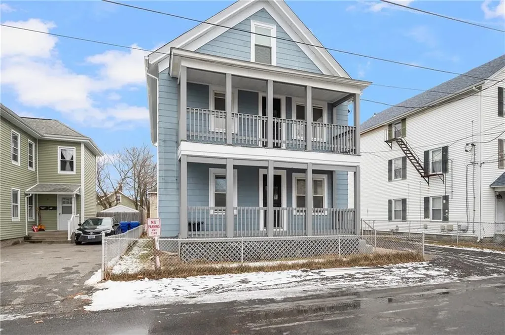 5 Borden Street Pawtucket RI 02861