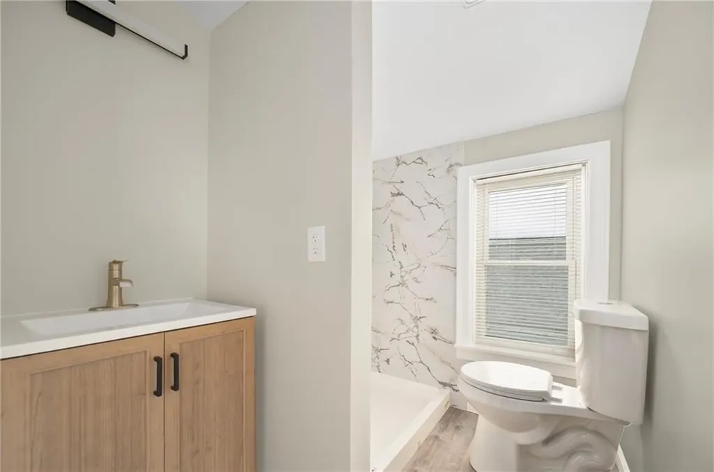 5 Borden Street Pawtucket RI 02861
