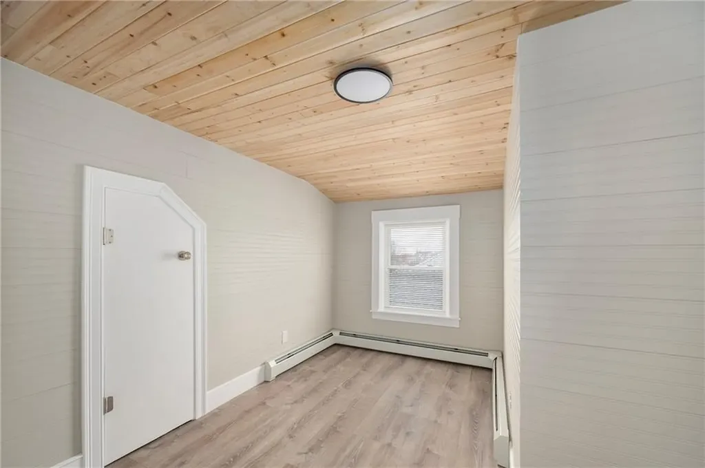 5 Borden Street Pawtucket RI 02861