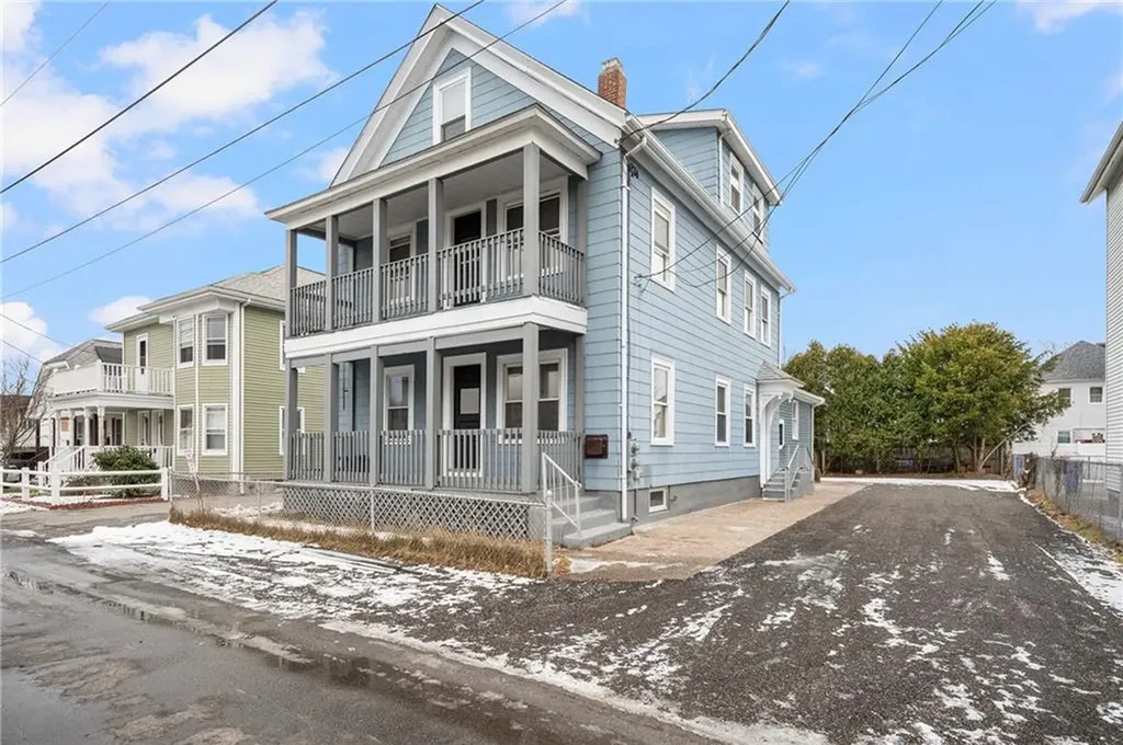 5 Borden Street Pawtucket RI 02861