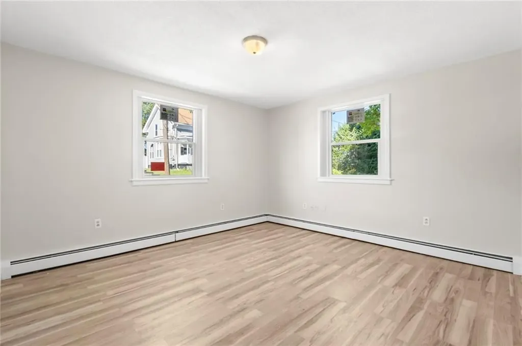 80 Summit Street Woonsocket RI 02895