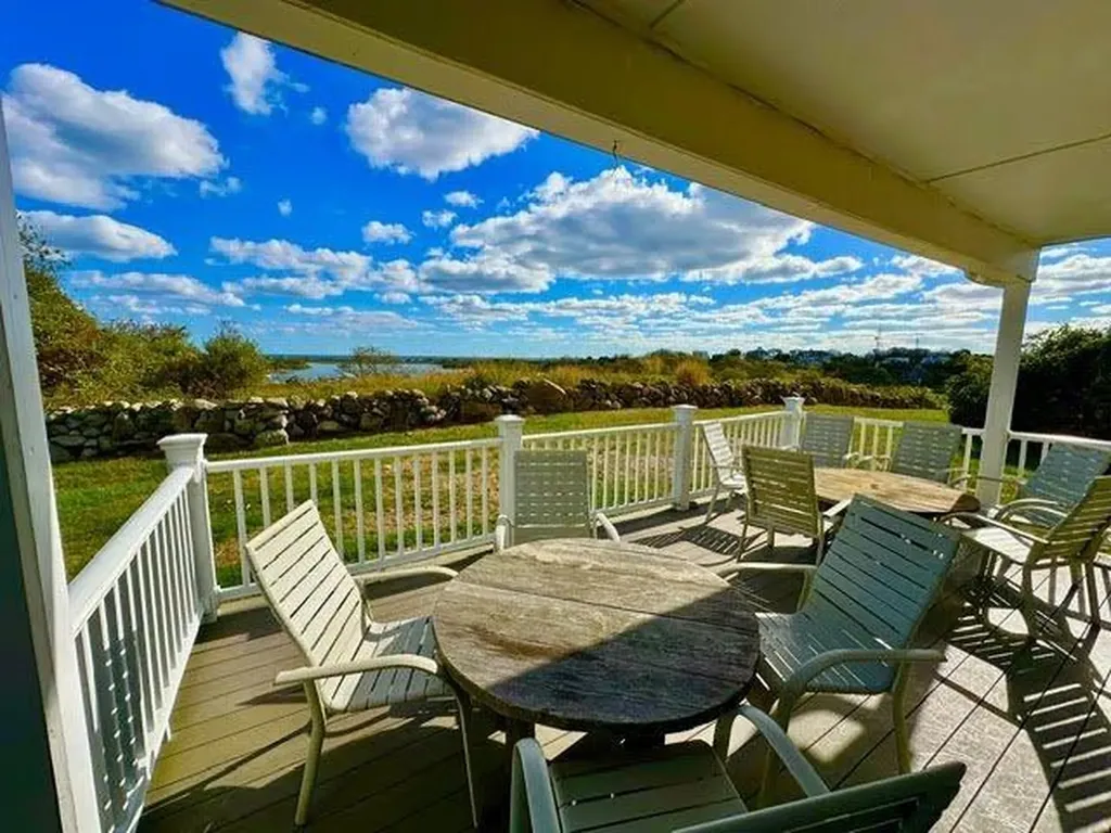 1202 West Side Road Block Island RI 02807