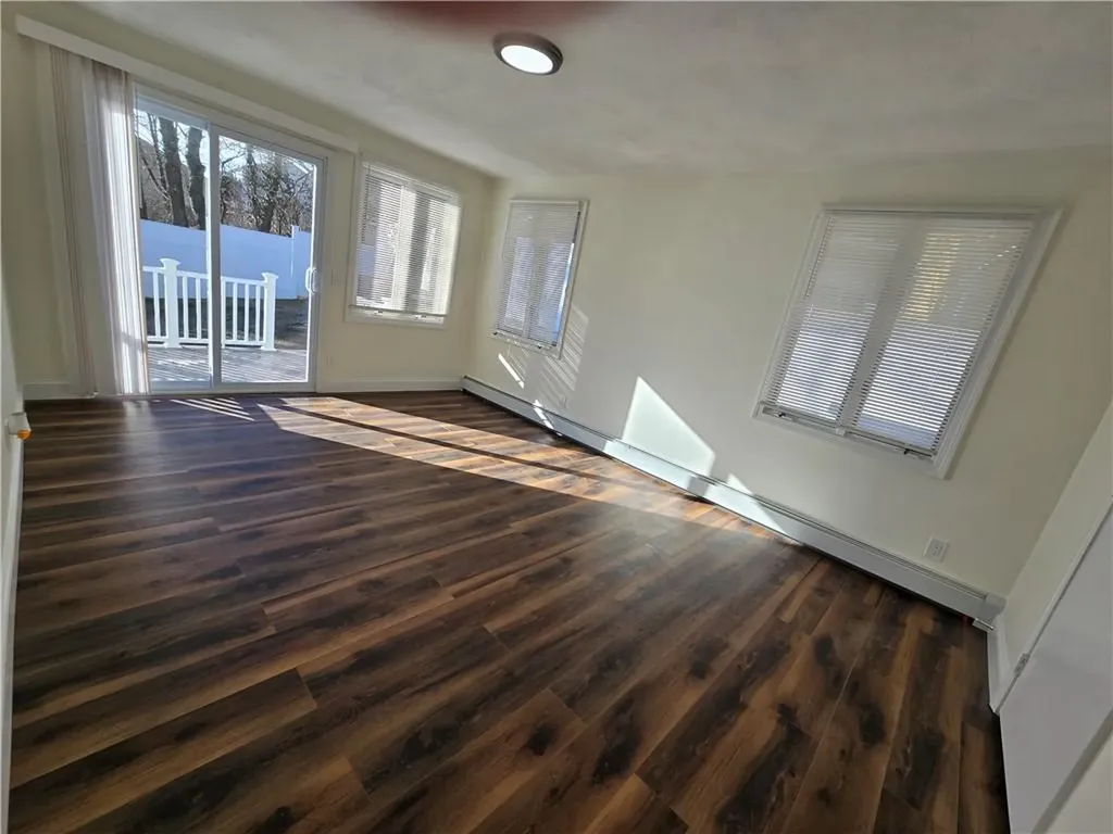 96 Edgeworth Avenue Providence RI 02904