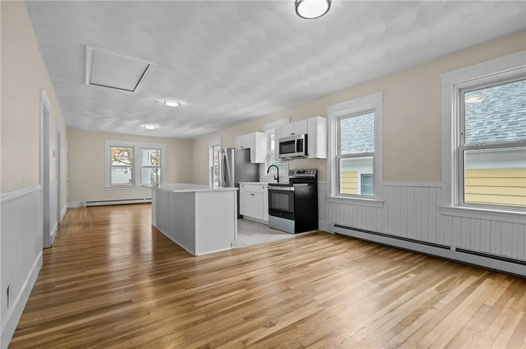 115 Hazael Street Providence RI 02908