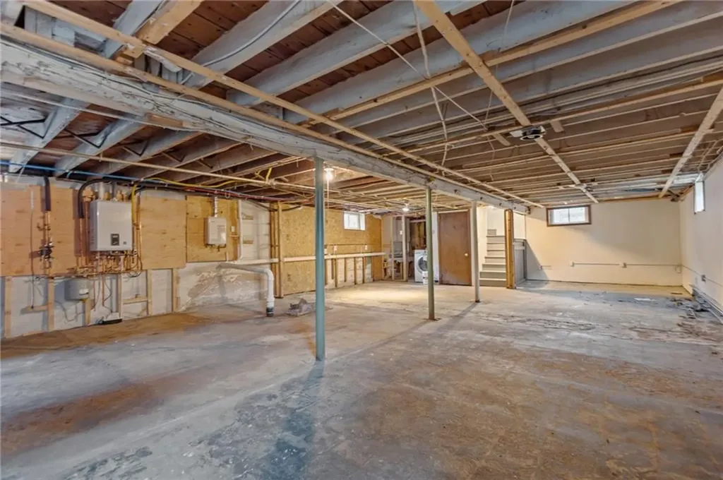 115 Hazael Street Providence RI 02908