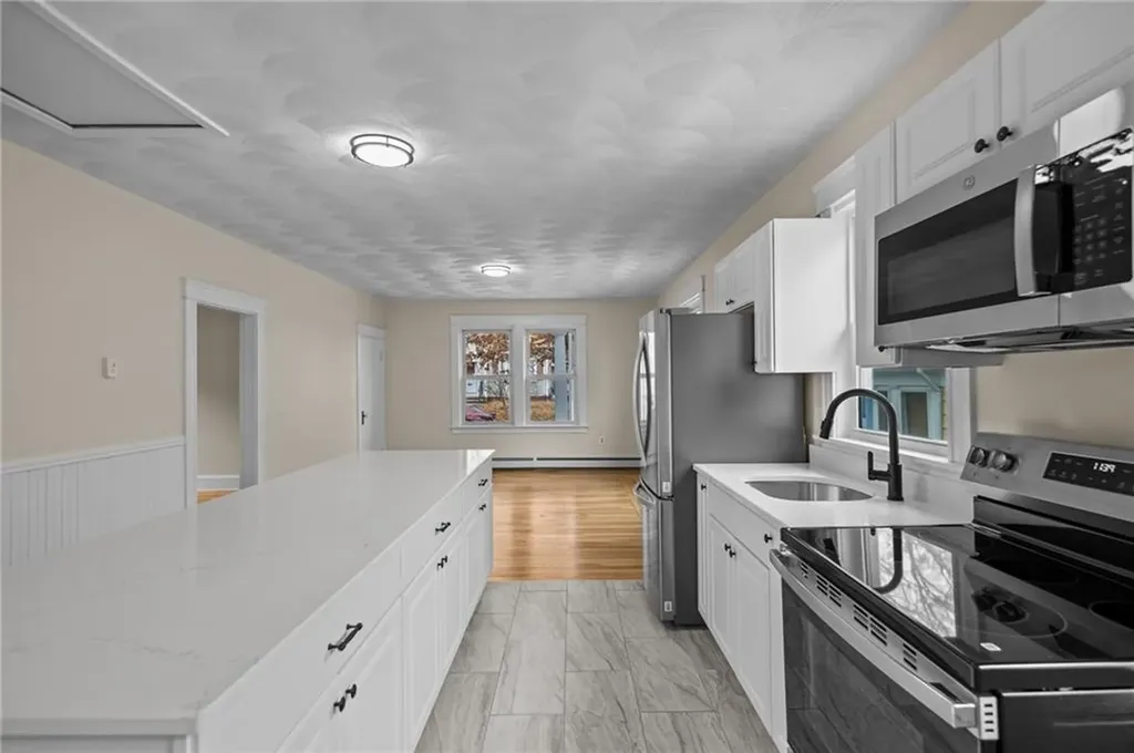 115 Hazael Street Providence RI 02908