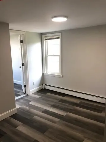 15 Rock Street Bristol RI 02809