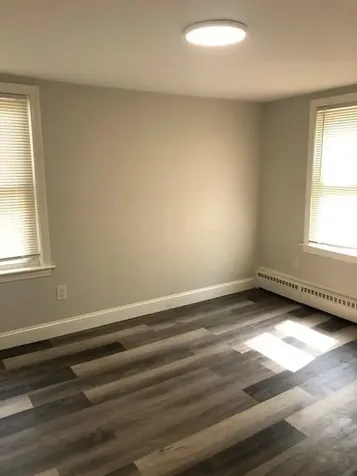 15 Rock Street Bristol RI 02809