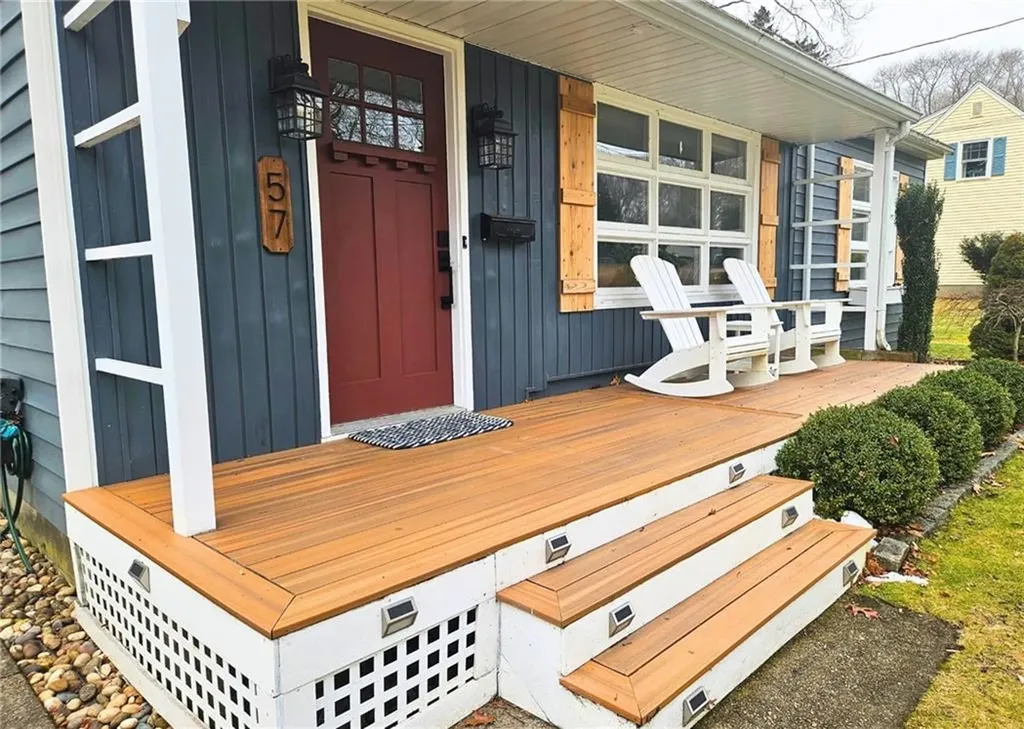 57 Wampanoag Circle North Kingstown RI 02852