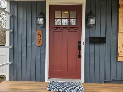 57 Wampanoag Circle North Kingstown RI 02852