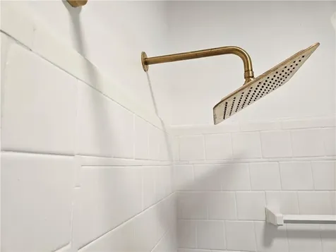 57 Wampanoag Circle North Kingstown RI 02852