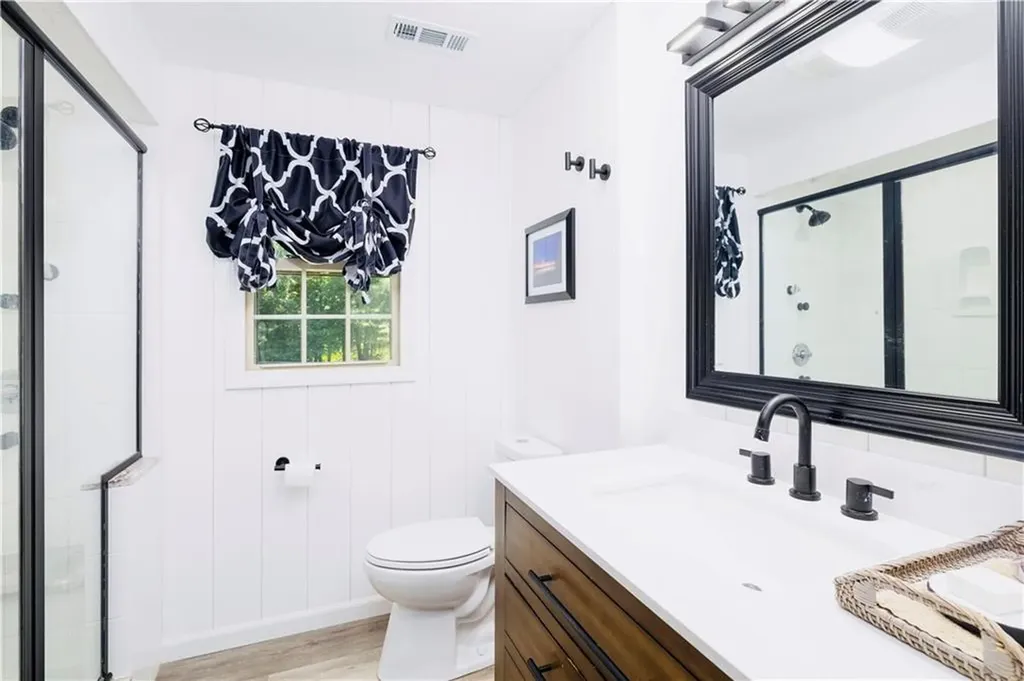 8 Winterberry Drive Coventry RI 02816