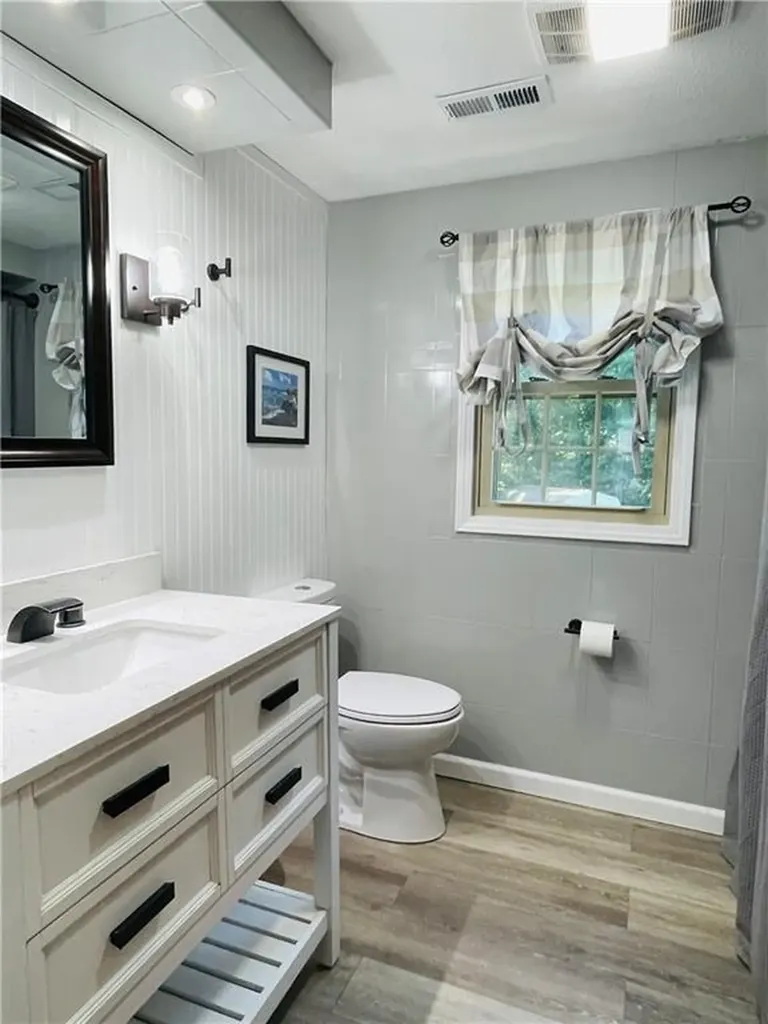 8 Winterberry Drive Coventry RI 02816