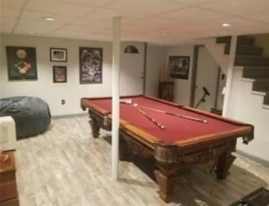 8 Winterberry Drive Coventry RI 02816