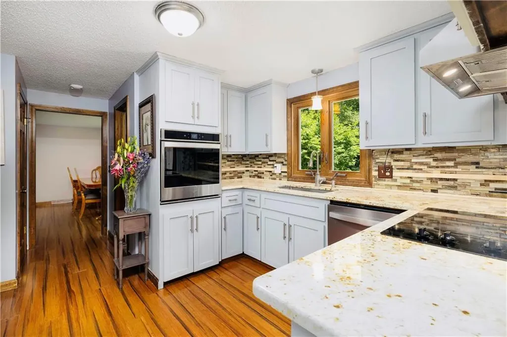 8 Winterberry Drive Coventry RI 02816