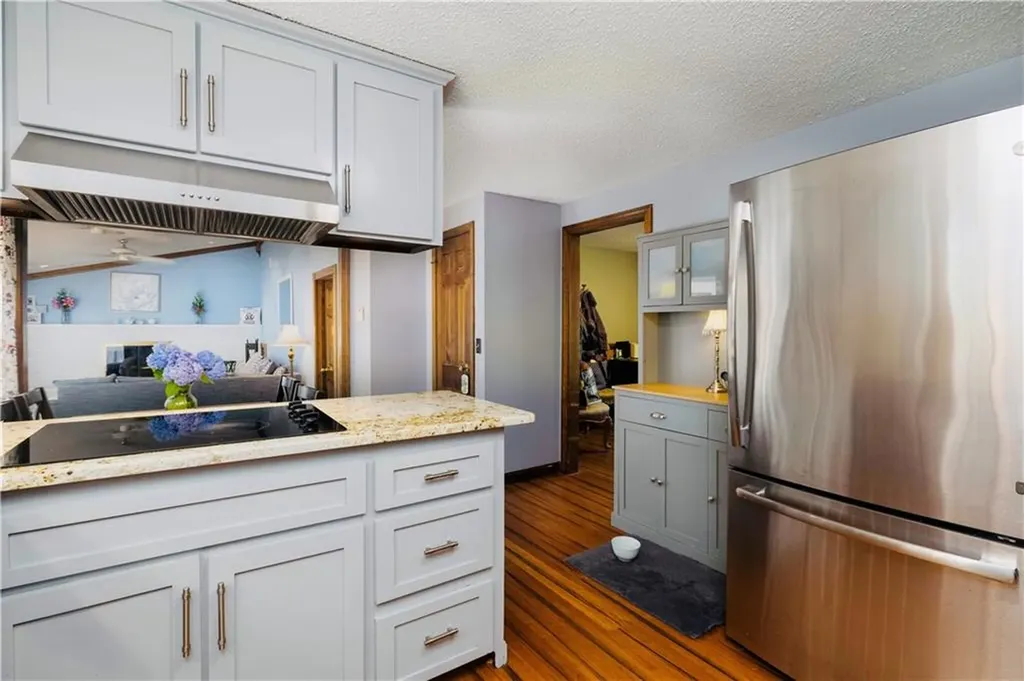 8 Winterberry Drive Coventry RI 02816