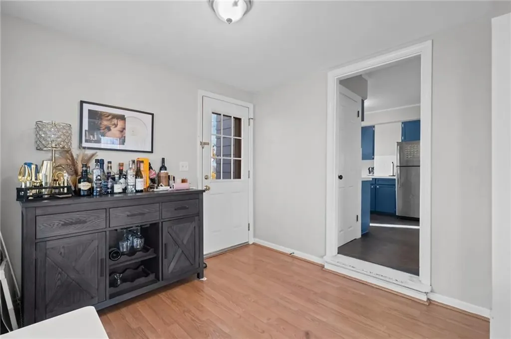 51 Smythe Street Middletown RI 02842