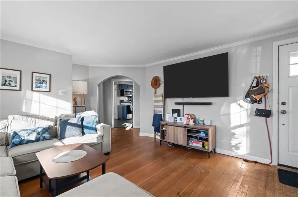 51 Smythe Street Middletown RI 02842