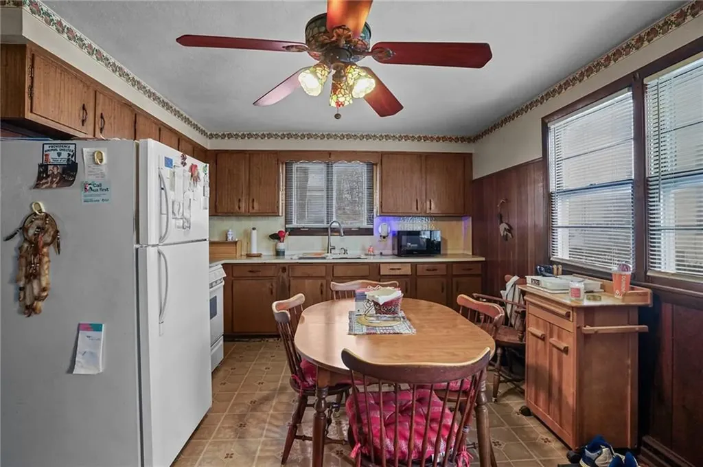 15 Job Street Providence RI 02904