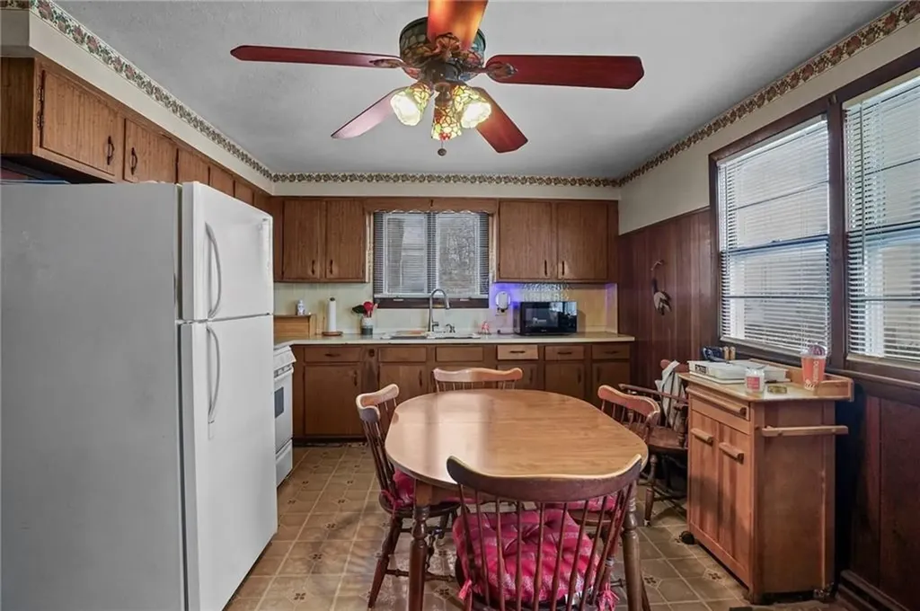 15 Job Street Providence RI 02904